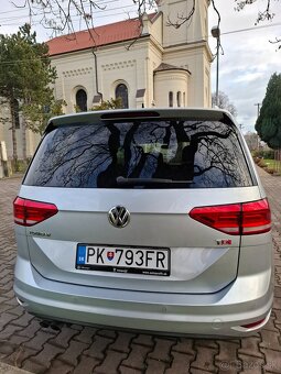 Volkswagen Touran 7 miestny - 13