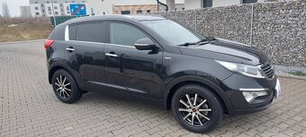 Kia Sportage 2.0.CRDI 4X4 KÚPENÉ V SR  130000KM - 13