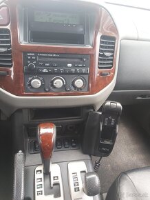 Mitsubishi Pajero 3.2 DI-D GLS A/T koa - 13