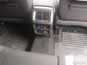 Volkswagen Tiguan 2.0TDI 4motion - 13