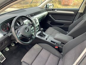 Volkswagen Passat 2.0 TDI BMT Comfortline - 13