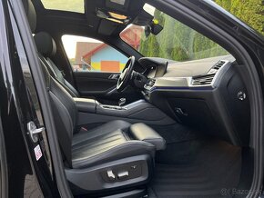 BMW X6 M50i xDrive 4.4 V8 530PS - 13