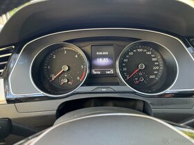 VW Passat B8 2015, 173,000km, Highline - 13