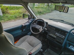 Predám VW Caravelle T4 2.4d syncro 57kw 4x4 - 13