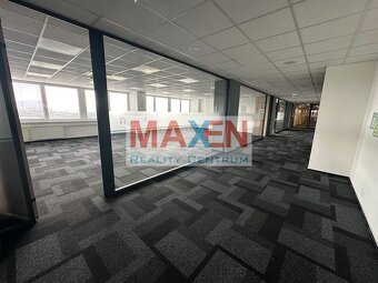 Prenájom: MAXEN, Administratívny priestor 660 m2 , 3. posc - 14