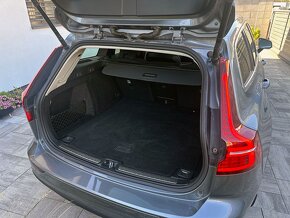 Volvo V60 D4 Business Pro 197PS AT8 r. 2021 - 14