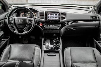 Honda Pilot Elite AWD - 14