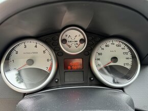 Peugeot 207 1.4e 16V Urban - 14