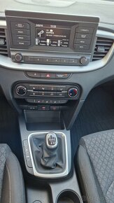 Kia Ceed 1.0 T-GDi Silver odpočet DPH - 14