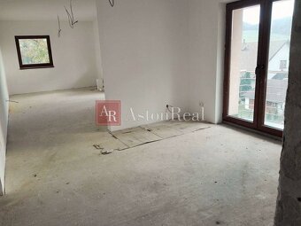 Penzión pred dokončením, 1250m2, 17 izieb, pozemok 1705m2, Z - 14