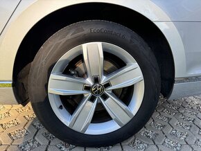 Predám vw Passat b8 elegance 2020 - 14