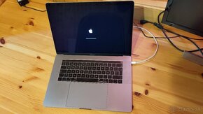 macbook pro 15" 32GB ram 1TB ssd - 14