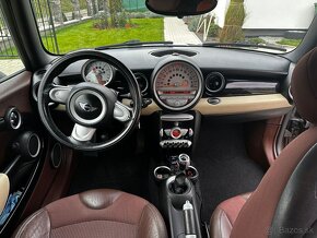 MINI Cooper D Clubman - 14