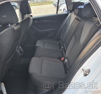 ŠKODA OCTAVIA COMBI 2.0 TDI DSG STYLE - 14