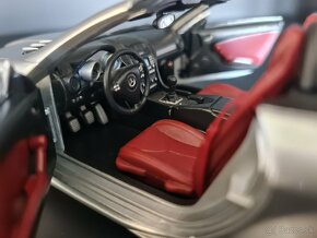 REZERVOVANE 1:18 Mercedes - Benz SLK 55 AMG - 14