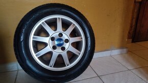 Ford Focus 1.6 16V - 14