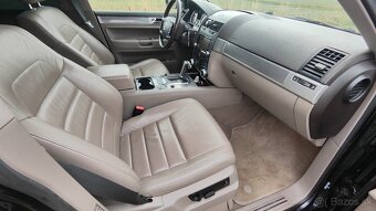 2009 Touareg 3.0tdi 176kw,tiptronic, ťažné 3.5t ,top stav - 14