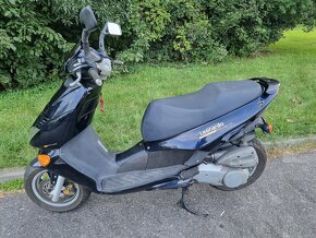 Skútr 125ccm Aprília Leonardo 9kw 24 360 km - 14