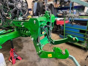 Přední tříbodový závěs METALPLAST pro traktory John deere - 14