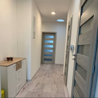 Na predaj 2byty po 85m² v RD na samost.pozemku Zamarovce TN - 14