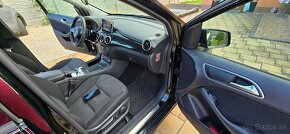 Mercedes Benz B200 - 14