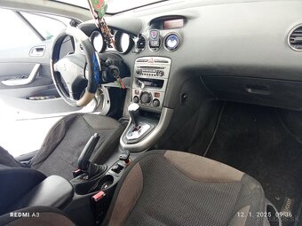 Peugeot 308 1.6HDI - 14