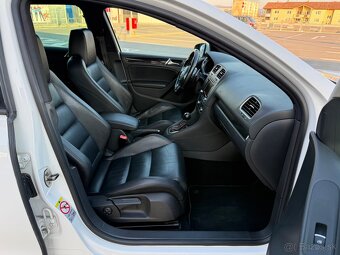 Volkswagen Golf 6 GTI 2.0 TSI DSG - 14