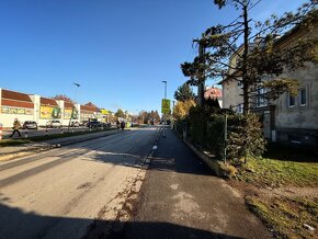 2 Izbovy byt so zahradkou a parkovanim zdarma blizko centra - 14