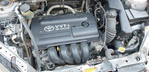 Toyota Rav4 1.8 VVTI benzin - 14