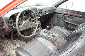 Porsche 924 - 14