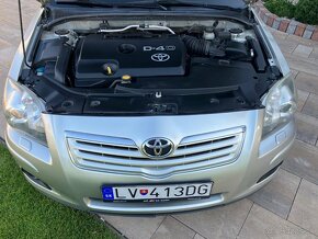 Avensis 2,0 D4D diesel - 14