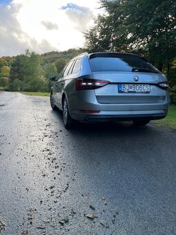 Škoda Superb 4x4 r.2016 110 kW - 14