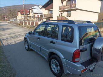 Suzuki Grand Vitara 2.0 td 4x4 - 14