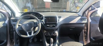 HAVAROVANÉ-Peugeot 208 1.4VTi Active-70kW-8/2013-67.280km - 14