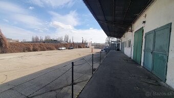 VIVAREAL PRENÁJOM skladových priestorov, výmera , 640 m2  a - 14