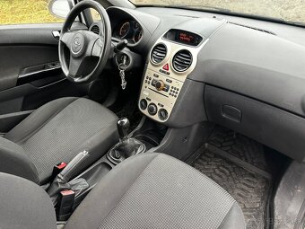 Opel Corsa 1.2 benzín - 14