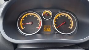 Opel Corsa 1.2 16V klíma - 14