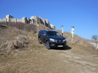 NISSAN NAVARA NP300 - 14