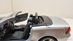 1:18 MERCEDES-BENZ SL-KLASSE CABRIO - 14