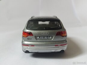 Zbierka modelov Audi Q7 - 14