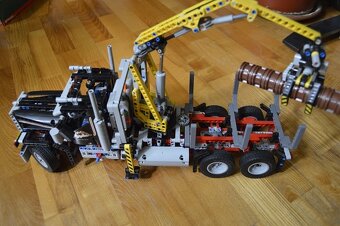 predam LEGO Technic 9397 - Logging Truck - 14