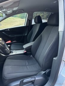 Volkswagen Passat B6 2.0 TDI 110k - 14