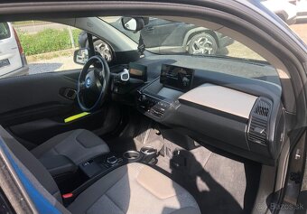 BMW i3 Executive 120 Ah Panorama 1.majiteľ Možnosť odp DPH - 14