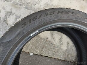 Zimné Pirelli Scorpion Winter 275/40/21 a 315/35/21 RFT - 14