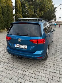 VW Touran 1.6 TDI DSG - 14