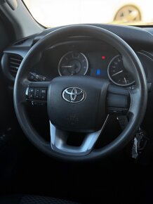 Toyota Hilux DC 2.4 I D-4D Live - 14