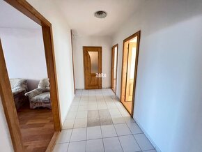 FURČA - 4 izbový byt Adlerova na prenájom, 90 m2 + loggia. - 14