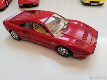 1:24 Bburago 4ks FERRARI modely 80 roky - 14