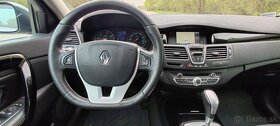 Renault Laguna 3 Grandtour 2.0 dCi Bose A/T - 14