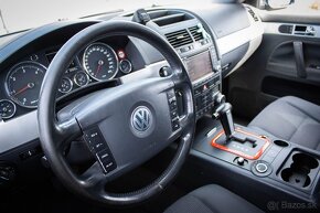 Volkswagen Touareg 2.5 TDI 4x4 A/T /AJ NA SPLÁTKY/ - 14